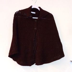 Brown knit cape